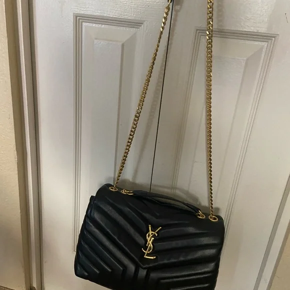 Black Quilted Leather Shoulder Bag - Picture 4 of 7